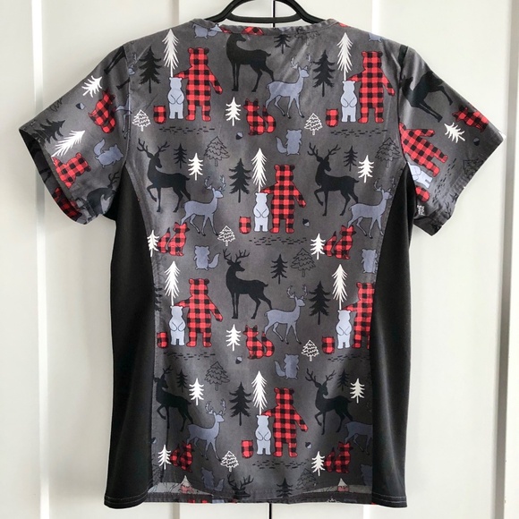 Scrub Star, Womens Scrub Tops, Set of 2, Unicorns & Bear Pattern, Both Sized XS - Picture 4 of 15